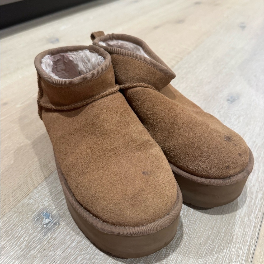 Chestnut Platform Uggs